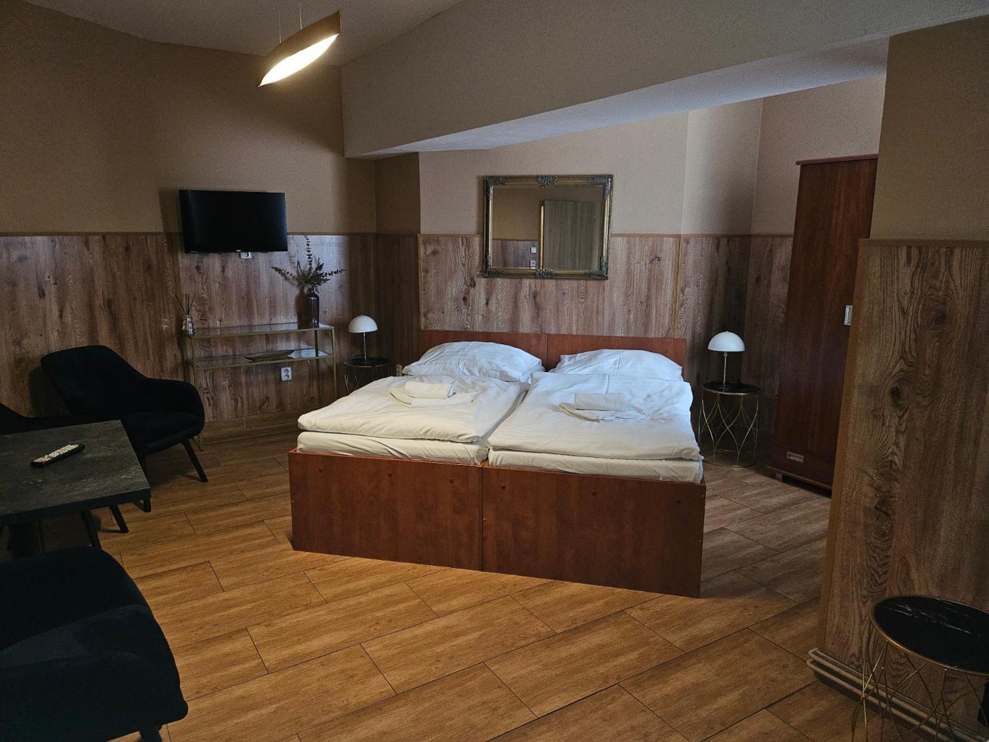 Hotel Taurus Ostrava Eksteriør bilde
