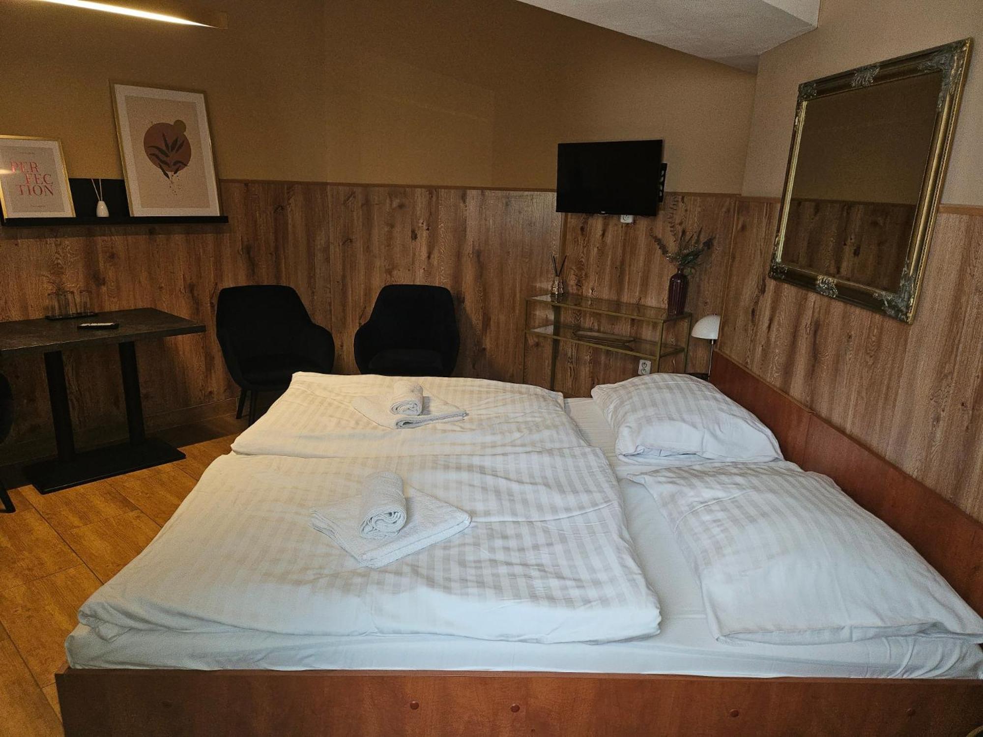 Hotel Taurus Ostrava Eksteriør bilde