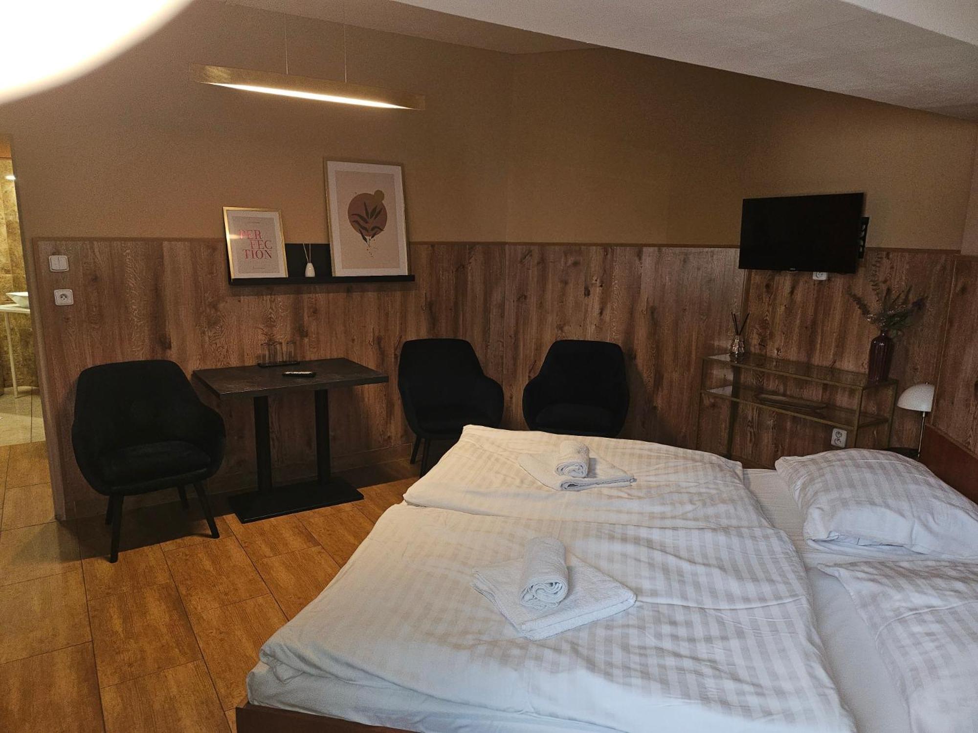 Hotel Taurus Ostrava Eksteriør bilde