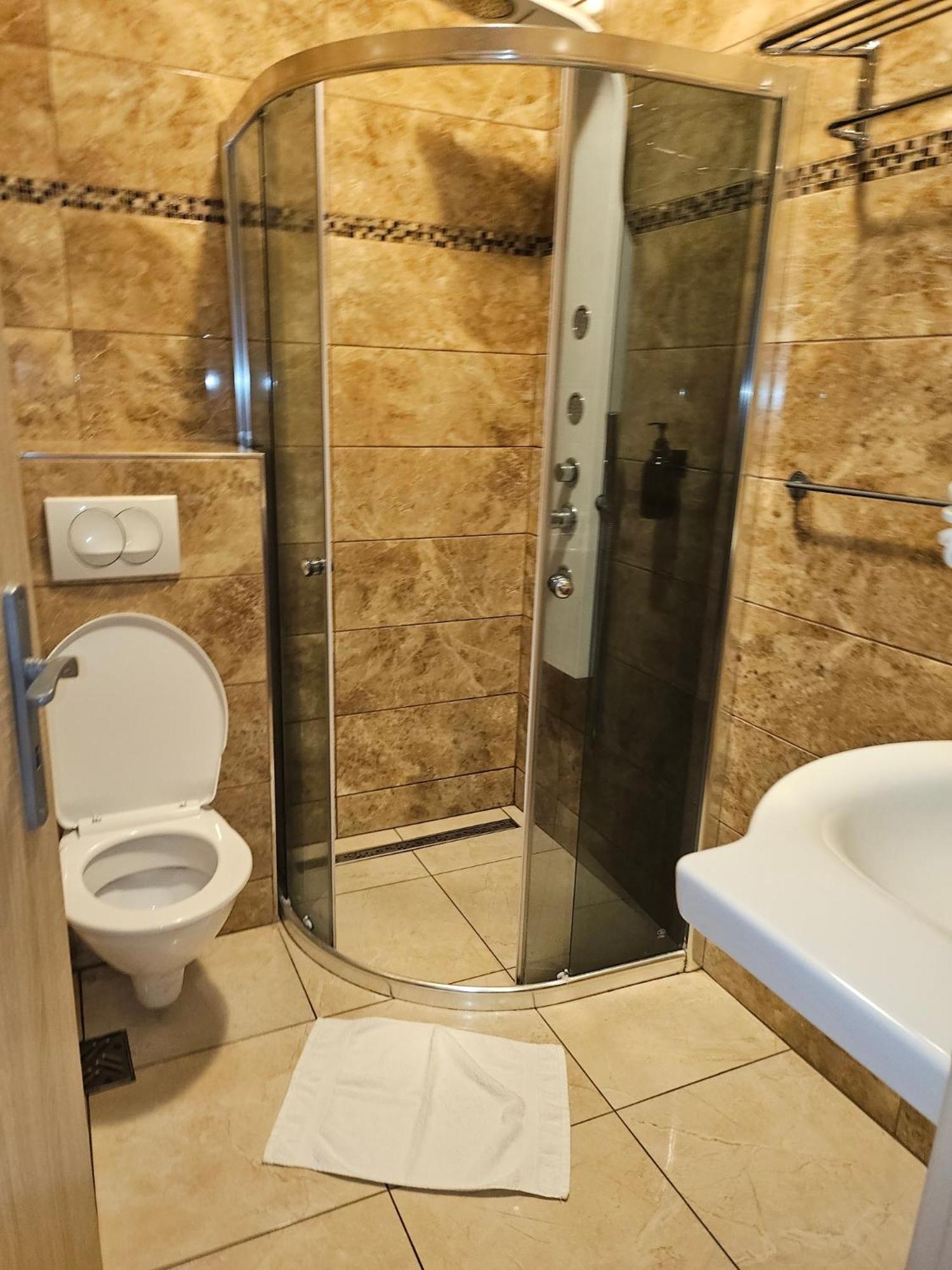 Hotel Taurus Ostrava Eksteriør bilde